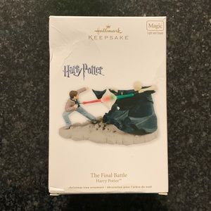 Harry Potter Hallmark Keepsake. The final battle.
